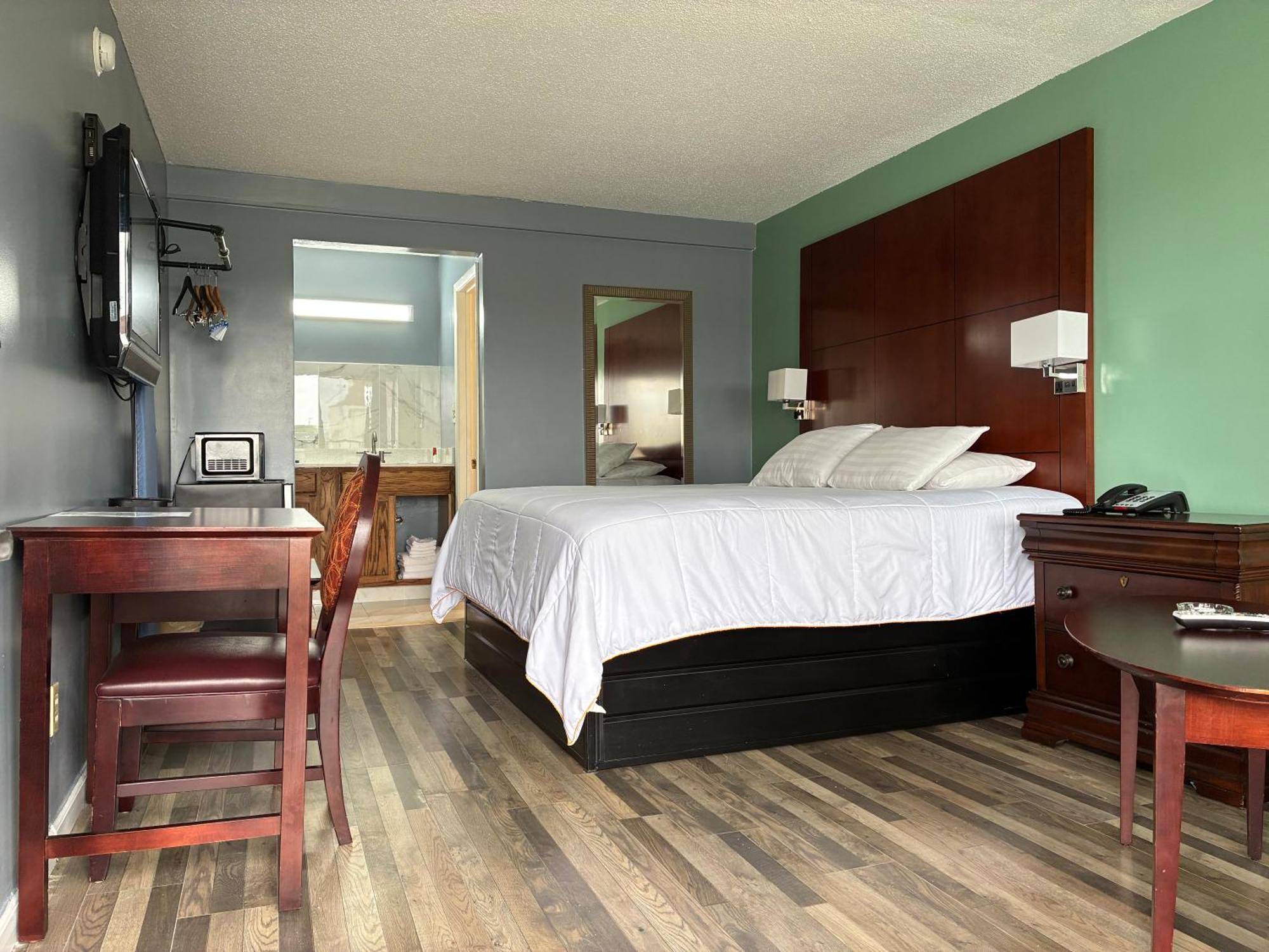 Americas Best Value Inn And Suites Blytheville Exterior photo